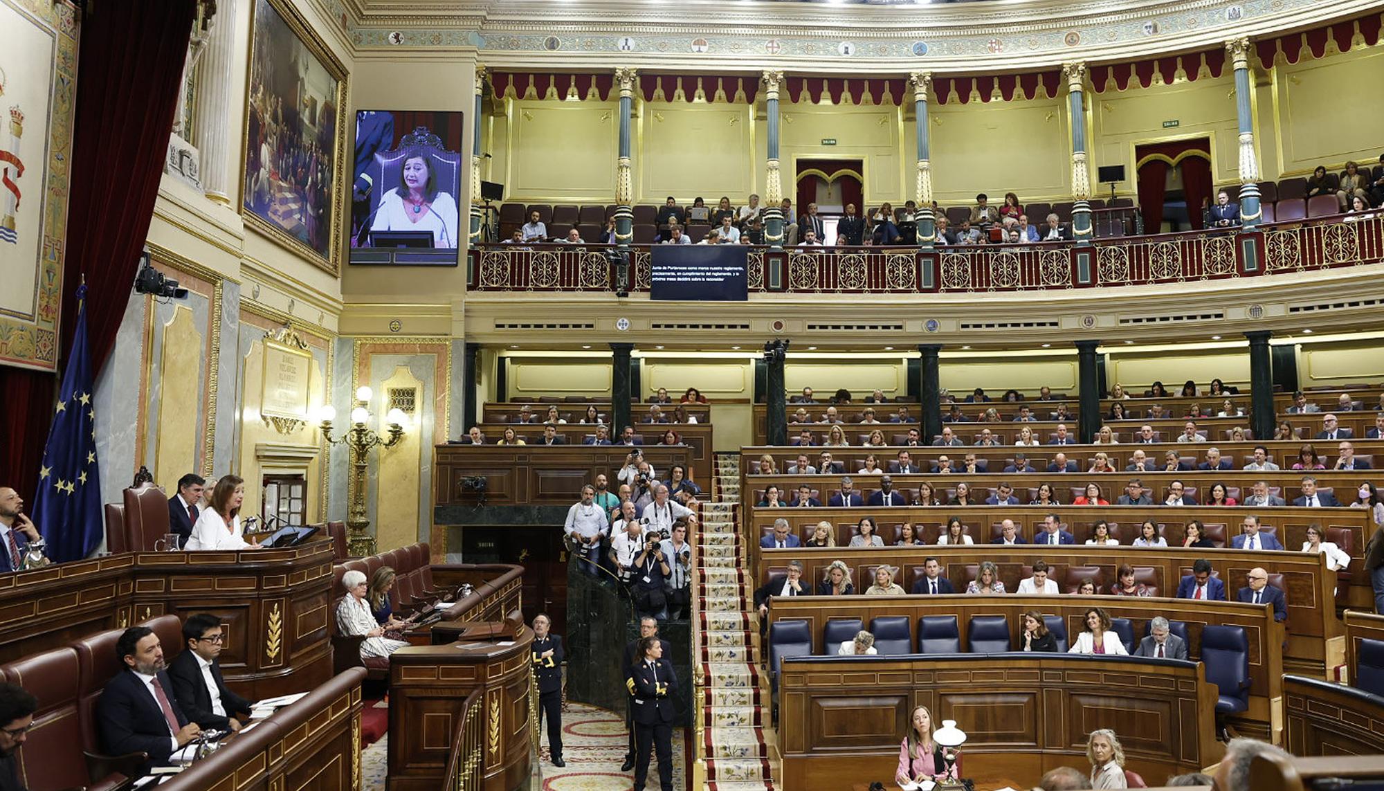 Congreso debate uso de las lenguas comunidad autónoma